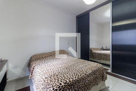 Casa à venda com 130m², 3 quartos e 2 vagasSuíte