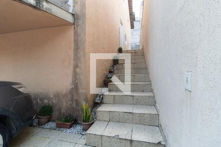Casa à venda com 130m², 3 quartos e 2 vagasEscada 