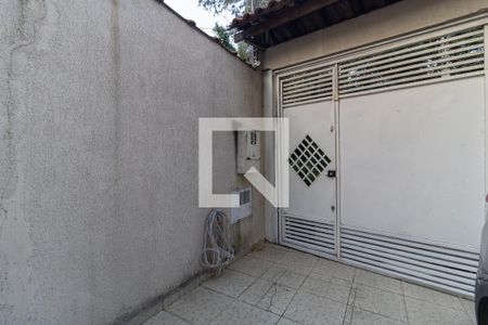 Casa à venda com 130m², 3 quartos e 2 vagasGaragem