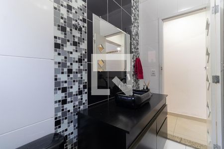 Casa à venda com 130m², 3 quartos e 2 vagasLavabo