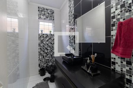 Casa à venda com 130m², 3 quartos e 2 vagasLavabo