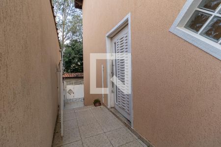 Casa à venda com 130m², 3 quartos e 2 vagasEntrada