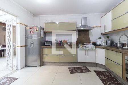 Casa à venda com 130m², 3 quartos e 2 vagasCozinha