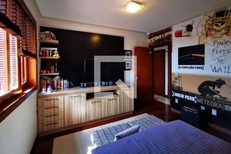 Casa de condomínio à venda com 400m², 4 quartos e 3 vagasSuíte 1