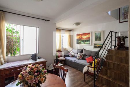 Sala  de casa de condomínio à venda com 3 quartos, 75m² em Itapoã, Belo Horizonte