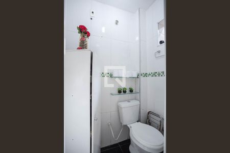 Casa de condomínio à venda com 75m², 3 quartos e 1 vagaBanheiro de serviço