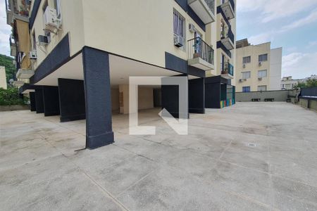 Apartamento à venda com 70m², 2 quartos e 1 vaga