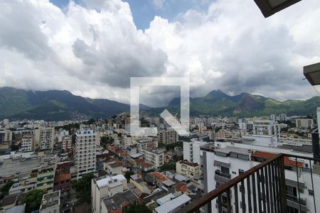 Apartamento à venda com 70m², 2 quartos e 1 vaga