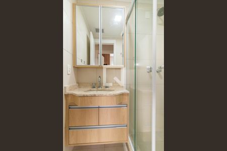 Apartamento à venda com 76m², 2 quartos e 1 vagaBanheiro Corredor