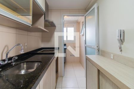 Apartamento à venda com 76m², 2 quartos e 1 vagaCozinha e Área de Serviço