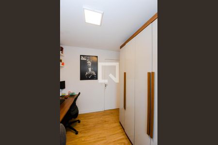 Apartamento à venda com 72m², 3 quartos e 2 vagasQuarto 1