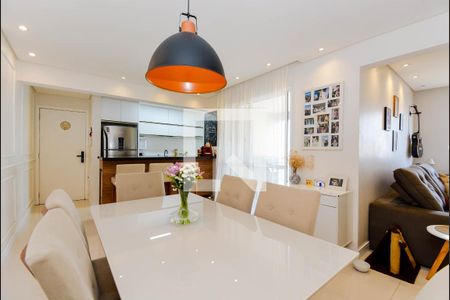 Sala de apartamento à venda com 3 quartos, 72m² em Vila Leonor, Guarulhos