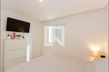 Apartamento à venda com 72m², 3 quartos e 2 vagasQuarto 2 - Suíte