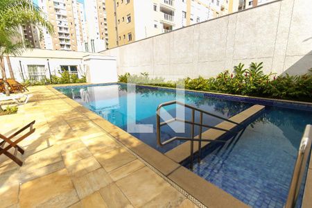 Apartamento à venda com 65m², 2 quartos e 1 vagaPiscina