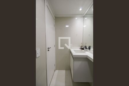 Apartamento à venda com 65m², 2 quartos e 1 vagaBanheiro Social