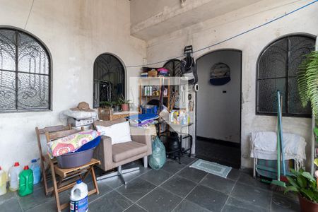 Casa à venda com 250m², 5 quartos e 2 vagasLavanderia