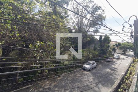 Casa à venda com 250m², 5 quartos e 2 vagasVista da Varanda da Sala Vídeo 