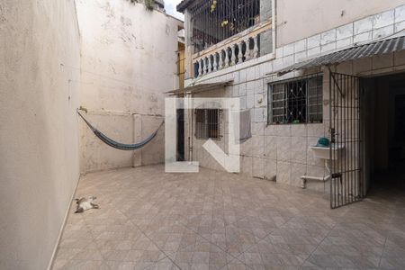 Casa à venda com 250m², 5 quartos e 2 vagasQuintal