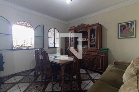 Casa à venda com 250m², 5 quartos e 2 vagasSala de Jantar