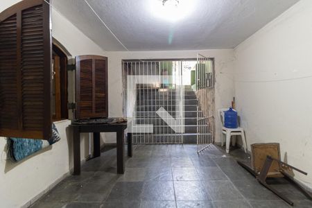 Casa à venda com 250m², 5 quartos e 2 vagasÁrea da Entrada da Casa 2