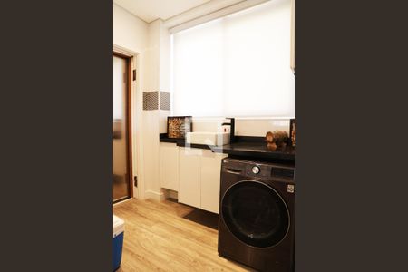 Apartamento à venda com 160m², 1 quarto e 1 vagaÁrea de Serviço