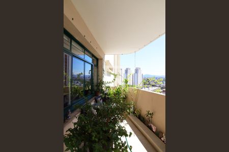 Apartamento à venda com 160m², 1 quarto e 1 vagaVaranda da Sala