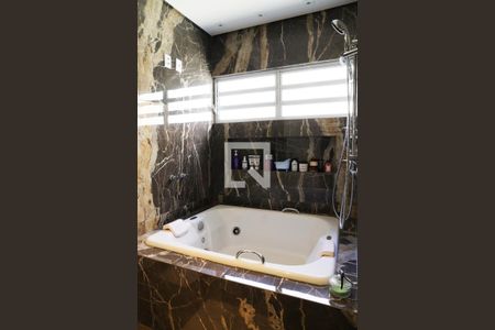 Apartamento à venda com 160m², 1 quarto e 1 vagaBanheiro 1