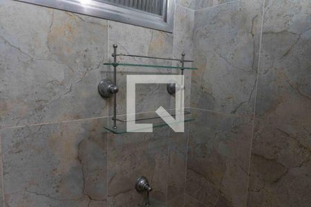 Apartamento à venda com 150m², 3 quartos e 1 vaga Apartamento à venda com 150m², 3 quartos e 1 vagaBanheiro Social