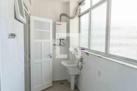 Apartamento à venda com 150m², 3 quartos e 1 vaga Apartamento à venda com 150m², 3 quartos e 1 vagaÁrea de Serviço