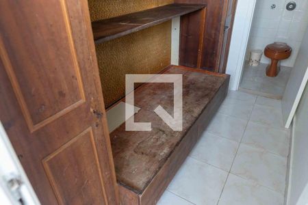 Apartamento à venda com 150m², 3 quartos e 1 vaga Apartamento à venda com 150m², 3 quartos e 1 vagaQuarto de Serviço