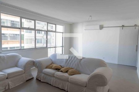 Apartamento à venda com 150m², 3 quartos e 1 vaga Apartamento à venda com 150m², 3 quartos e 1 vagaSala