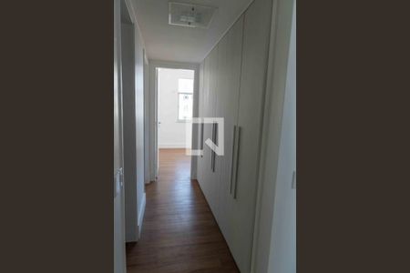 Apartamento à venda com 150m², 3 quartos e 1 vaga Apartamento à venda com 150m², 3 quartos e 1 vagaCorredor