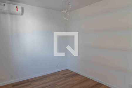 Apartamento à venda com 150m², 3 quartos e 1 vaga Apartamento à venda com 150m², 3 quartos e 1 vagaSuíte