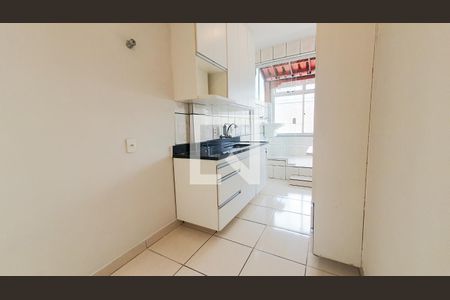 Apartamento para alugar com 70m², 2 quartos e sem vagaCozinha
