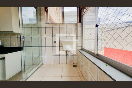 Apartamento para alugar com 70m², 2 quartos e sem vagaÁrea de Serviço