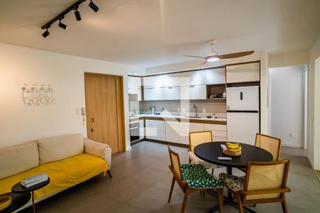 Sala de apartamento para alugar com 2 quartos, 94m² em Botafogo, Rio de Janeiro