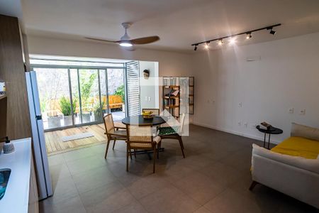 Sala de apartamento para alugar com 2 quartos, 94m² em Botafogo, Rio de Janeiro