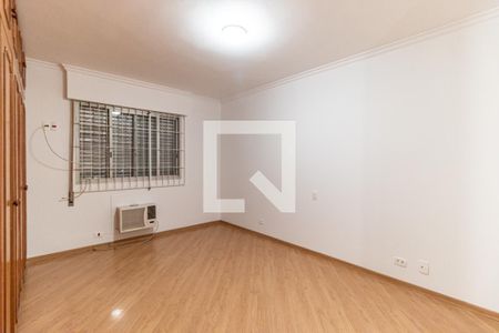 Apartamento para alugar com 90m², 2 quartos e 2 vagasSuíte
