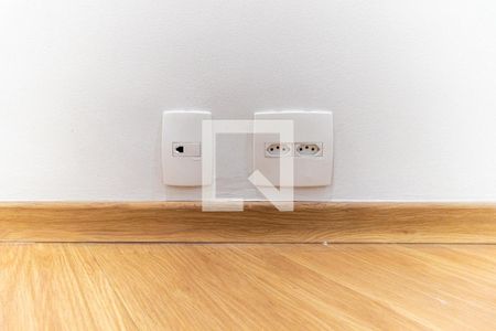 Sala - Tomadas de apartamento para alugar com 2 quartos, 90m² em Vila Buarque, São Paulo