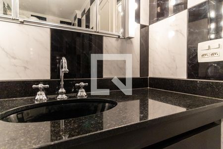 Apartamento para alugar com 90m², 2 quartos e 2 vagasBanheiro da Suíte - Torneira