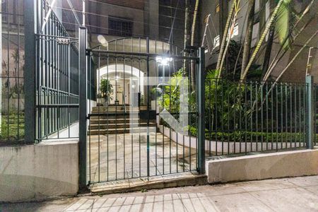 Apartamento para alugar com 90m², 2 quartos e 2 vagasFachada