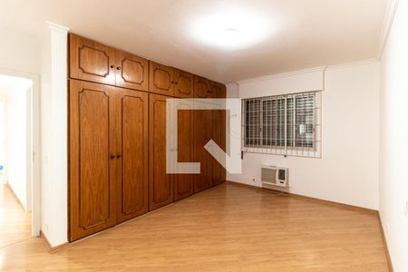 Apartamento para alugar com 90m², 2 quartos e 2 vagasSuíte