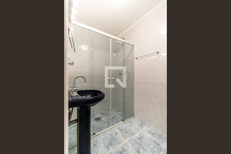 Apartamento para alugar com 90m², 2 quartos e 2 vagasBanheiro Social - Box