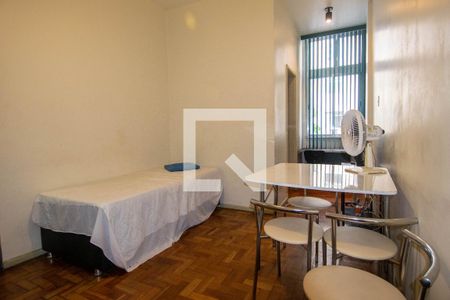 Sala de apartamento para alugar com 1 quarto, 20m² em Copacabana, Rio de Janeiro