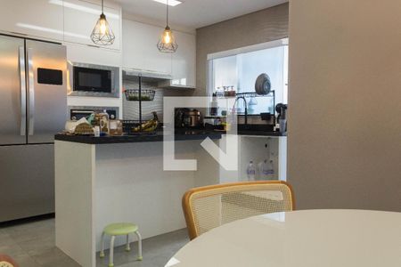 Apartamento à venda com 118m², 4 quartos e 3 vagasCozinha