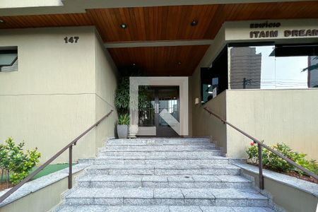 Apartamento à venda com 75m², 3 quartos e 1 vagaFachada