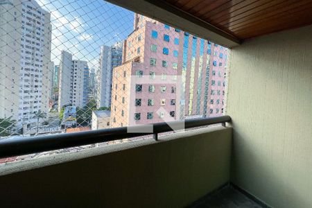 Sacada de apartamento à venda com 3 quartos, 75m² em Vila Nova Conceição, São Paulo