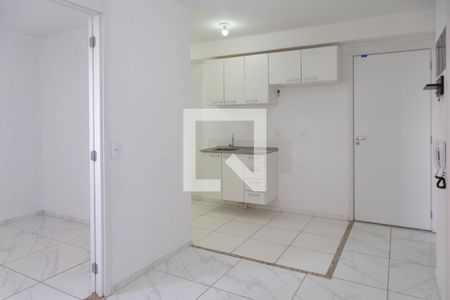 Sala de apartamento para alugar com 2 quartos, 48m² em Vila das Bandeiras, Guarulhos