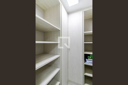 Apartamento para alugar com 105m², 3 quartos e 2 vagas Apartamento para alugar com 105m², 3 quartos e 2 vagasÁrea de Serviço