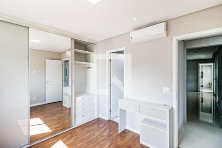 Apartamento para alugar com 105m², 3 quartos e 2 vagas Apartamento para alugar com 105m², 3 quartos e 2 vagasSuíte